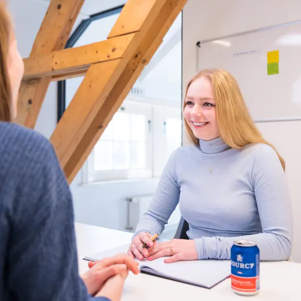 HR Officer